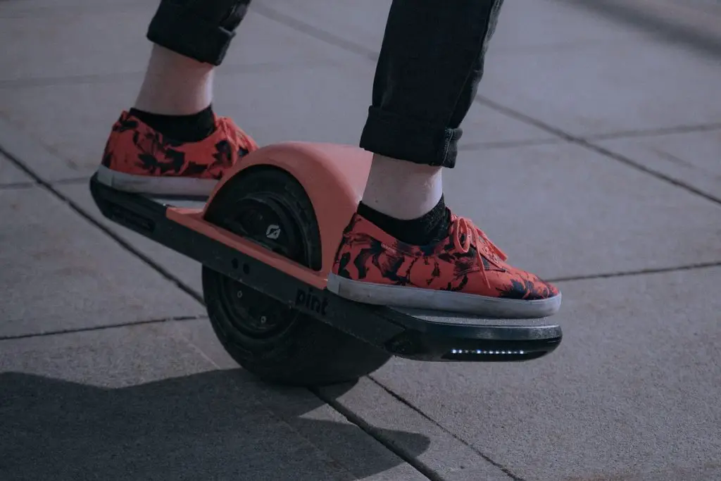 One Wheel Pint Review - Motorized Rides