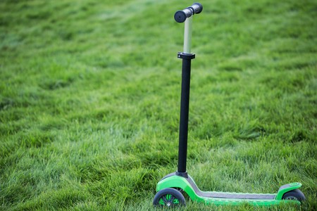 Can Electric Scooters Ride On Grass?